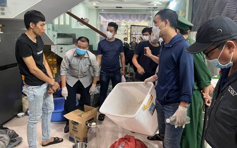 Triệt xóa "tổng kho" thảo mộc tẩm ma túy mới nổi tại Đà Nẵng