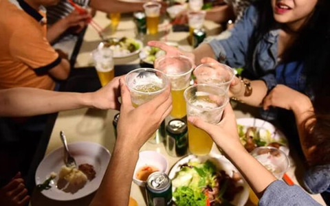 Loạt thói quen ăn uống mùa hè dễ khiến cơ thể nhiễm giun sán
