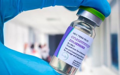 Vì sao thuốc Zolgensma đắt nhất thế giới, giá 50 tỷ đồng một liều?