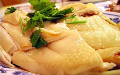 Thực hư chuyện 'không nên ăn da gà để tránh ung thư': Chuyên gia phân tích