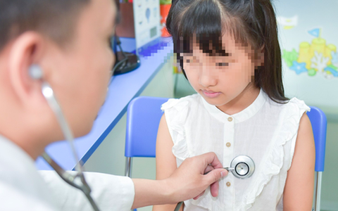 Thời tiết diễn biến bất thường, ghi nhận loại viêm phổi nguy hiểm
