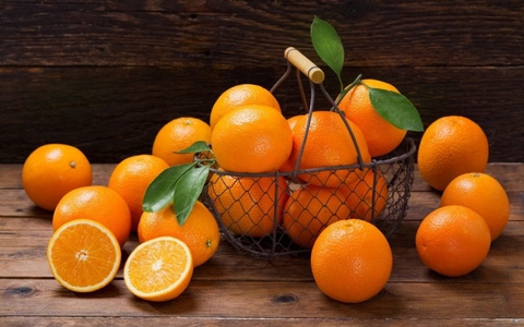 Điều gì xảy ra nếu bạn ăn 1 trái cam mỗi ngày?