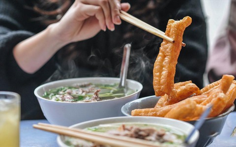 Kiểu ăn sáng dễ khiến phụ nữ tích mỡ và già nhanh