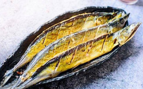 Cách làm cá thu đao nướng muối, ăn vừa ngon vừa bổ dưỡng