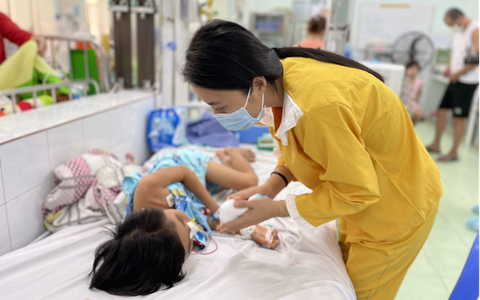 4 giải pháp hiệu quả giúp mẹ khỏi lo con bị ốm thường xuyên