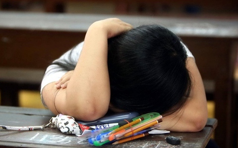 Con gần đến ngày thi, cha mẹ cứ nói 3 câu này thì chẳng khác gì gián tiếp muốn con thi trượt
