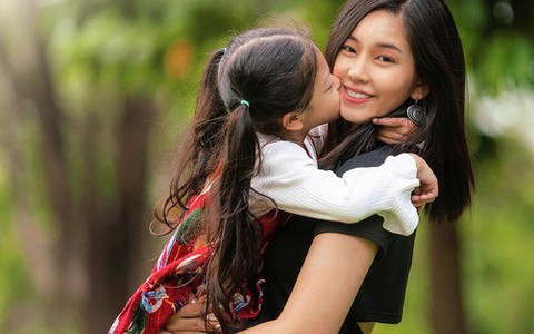 4 kiểu cha mẹ 'giả vờ' khiến tương lai con cái xán lạn