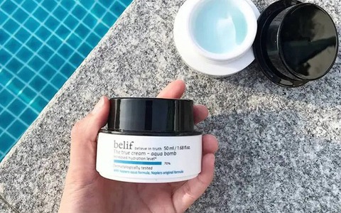 4 loại kem dưỡng giúp da luôn "ngậm nước" ngay cả khi ngồi điều hòa cả ngày