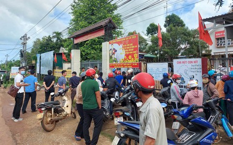 Vụ nổ súng tấn công trụ sở công an xã: Bắt 16 nghi phạm, các con tin đã an toàn