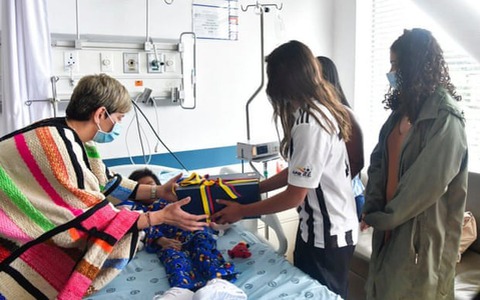 "Vũ khí bí mật" từ bà ngoại giúp 4 đứa trẻ Colombia sống sót kỳ diệu sau hơn 40 ngày trong rừng rậm
