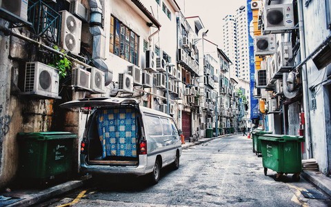 Đất nước 'không thể sống thiếu điều hòa' nhưng tiền điện lại giảm giữa mùa hè