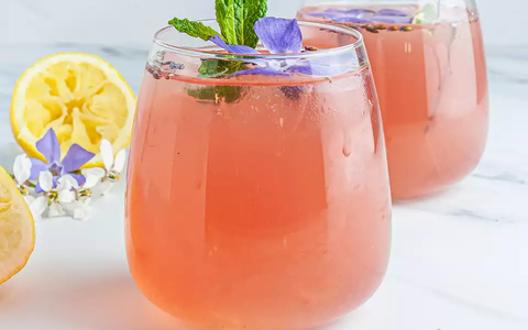 Công thức pha nước chanh độc đáo, vừa giúp trắng da lại ngủ ngon