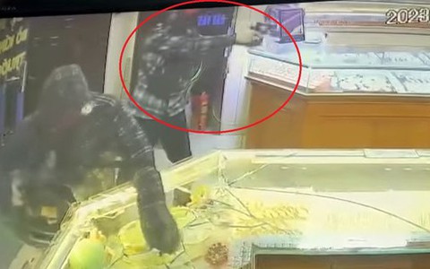 Khởi tố vụ nổ súng cướp tiệm vàng ở Hải Dương