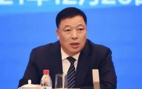 14 tuổi làm ‘cu li’ trên công trường, sau 6 năm chàng trai trẻ sở hữu tài sản hàng triệu NDT, từng bước trở thành “ông vua ngành dệt”