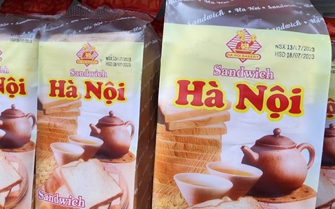 Bánh mì Hà Nội sản xuất trước ngày ghi trên nhãn