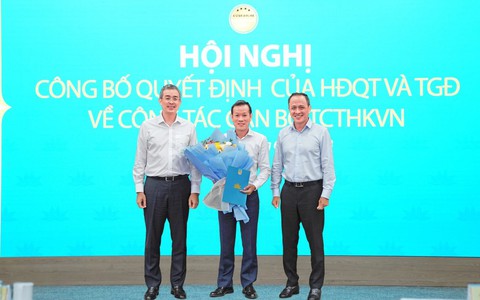 Vietnam Airlines có tân Phó tổng giám đốc 50 tuổi