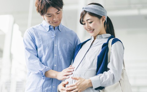 Vợ chồng chênh lệch tuổi tác càng gần con số này thì IQ của con cái càng cao
