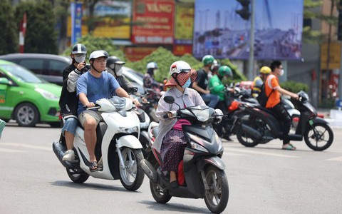 Nắng nóng gia tăng ở miền Bắc, có nơi trên 37 độ C
