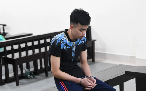 Hà Nội: Tử hình thợ cắt tóc đâm chết bạn gái ở phố Vương Thừa Vũ