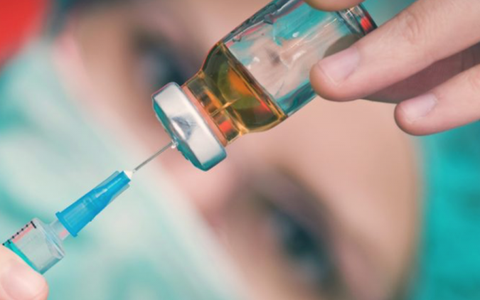 Bộ Y tế đang xem xét cấp phép cho vaccine phòng bệnh tay chân miệng