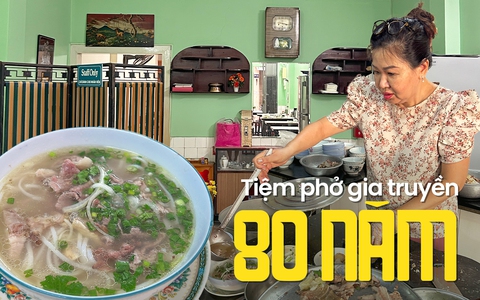 Tiệm phở 80 năm gia truyền được vinh danh Michelin lạ đời chuyện "không thích khách kéo đến ăn đông đúc"?