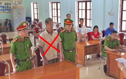 Hà Giang: Tạm giam kẻ dùng điếu cày đánh cháu ruột chấn thương sọ não