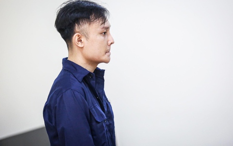 Môi giới mua dâm hơn 300 triệu đồng/đêm, "tú ông" Lê Hoàng Long lãnh 5 năm 6 tháng tù