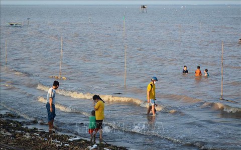 Khai thác tiềm năng du lịch biển kết hợp di tích lịch sử tại Tiền Giang