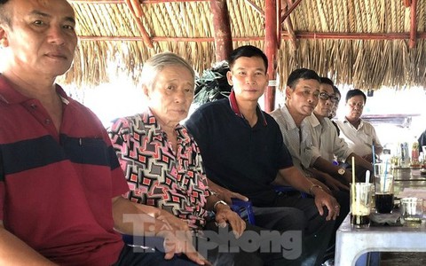 Công ty đóng cửa, giám đốc bỏ trốn, nhân viên bị nợ lương cầu cứu khắp nơi