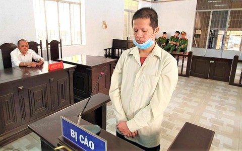 Tuyên án kẻ đồi bại nhiều lần hiếp dâm con gái