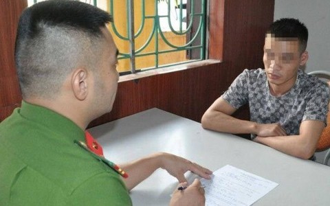 Cô gái bị người đàn ông cưỡng hiếp khi đi nhờ xe máy