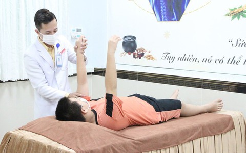 Hy hữu: Bé trai 13 tuổi bị đột quỵ não