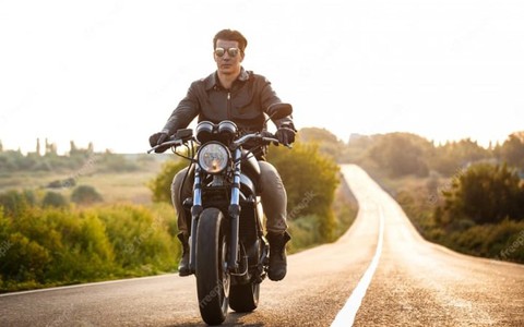 Những sai lầm khiến xe máy ngốn xăng nhiều hơn