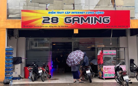 Hòa Bình: Kinh hãi phát hiện người đàn ông tử vong trong phòng VIP quán internet