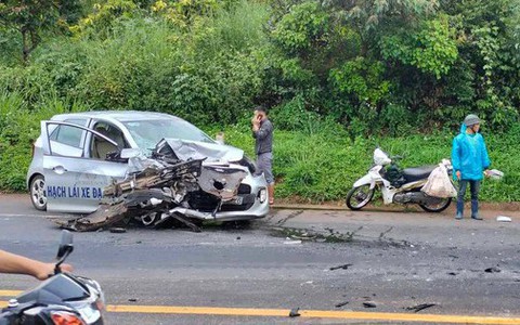 Xe con tông xe dạy lái, 1 thầy giáo tử vong