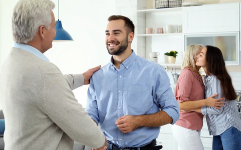 Bí quyết để cuộc gặp thông gia thành công ngay lần đầu