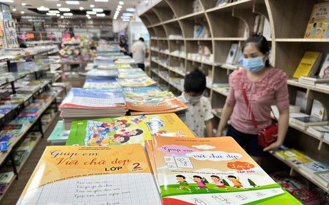 Bộ SGK do Bộ GD&ĐT biên soạn: Vì sao còn quan điểm khác nhau?