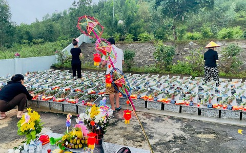 Trung thu đặc biệt dành cho 114 hài nhi xấu số