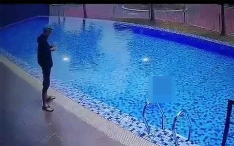 Bỏ mặc bé gái 4 tuổi chết đuối trong bể bơi, nam thanh niên bị bắt giữ