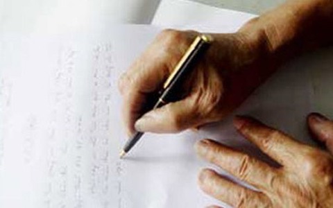 Dù giàu hay nghèo, sau 50 tuổi, cha mẹ để lại cho con cái 3 thứ “tài sản” này còn quý hơn tiền bạc
