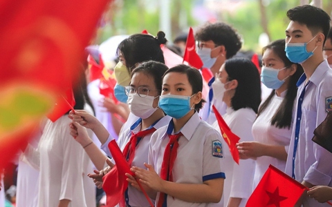 Chấn chỉnh lạm thu đầu năm học: Đừng để “đến hẹn lại lên”