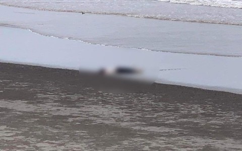 Bé gái đuối nước thương tâm sau buổi đến trường chuẩn bị cho khai giảng