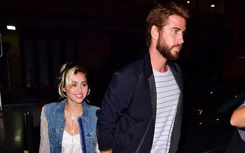Miley Cyrus nhắc lại cuộc hôn nhân tan vỡ với Liam Hemsworth