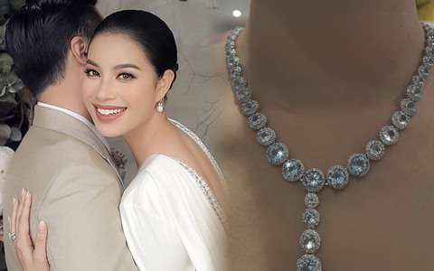Mỗi lần Phạm Hương được chồng tặng quà là một lần cộng đồng mạng chấn động: Hết biệt thự ven sông lại đến món đồ giá trị "khủng"
