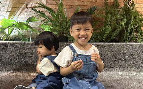 Mẹ áp dụng 5 nguyên tắc, con giữ được hàm răng trắng xinh dù bé ở tuổi dễ bị sâu răng