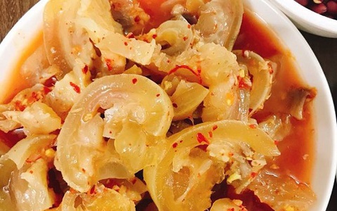 Công thức làm gân bò ngâm chua cay cho dịp Tết: Nắm vững 3 lưu ý này để làm món ăn mềm, giòn dai mà không tanh