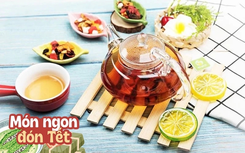 Tự tay sấy các loại hoa quả dùng làm nguyên liệu pha trà trái cây tiếp khách ngày Tết