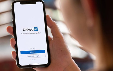 Sự thật đằng sau LinkedIn: Từ MXH nghề nghiệp thành app hẹn hò được giới công sở yêu thích, thông tin tin cậy hơn Tinder, dễ dàng kiếm 'bồ giàu'