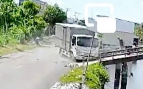 Khởi tố tài xế xe tải chạy quá tốc độ, tông đứt lìa 2 chân nữ sinh