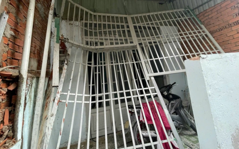 Vụ nổ xưởng trầm hương: Hàng xóm kể giây phút đất rung chuyển, tường đổ sập đè vào bé 10 tuổi đang ngủ